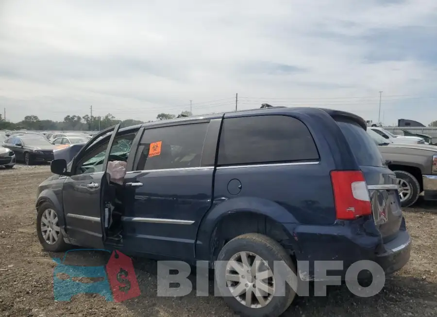 2C4RC1BG6GR282966 Photo# 2