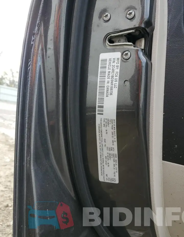 2C4RC1BG9NR169736 Photo# 13