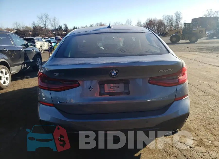 WBAJV6C51JBK07676 Photo# 6