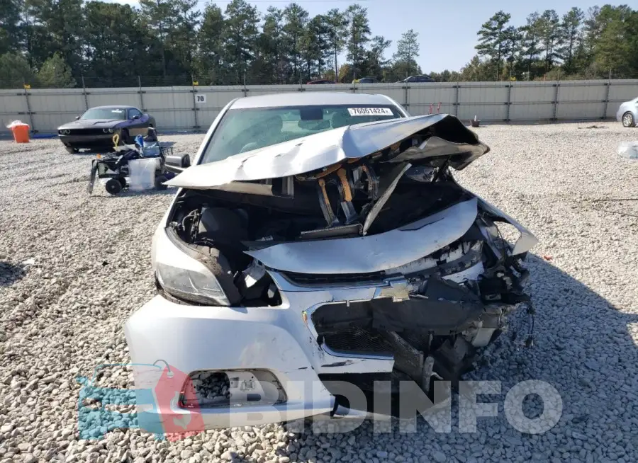 1G11B5SA1GF106684 Photo# 5