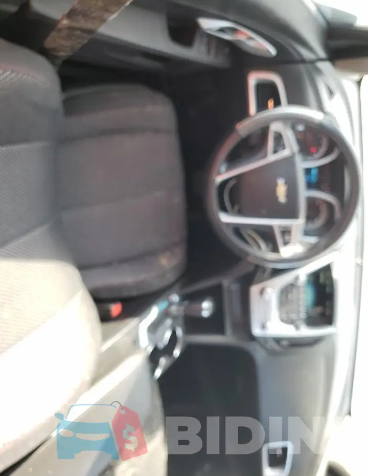 2GNALCEKXH1528997 Photo# 8