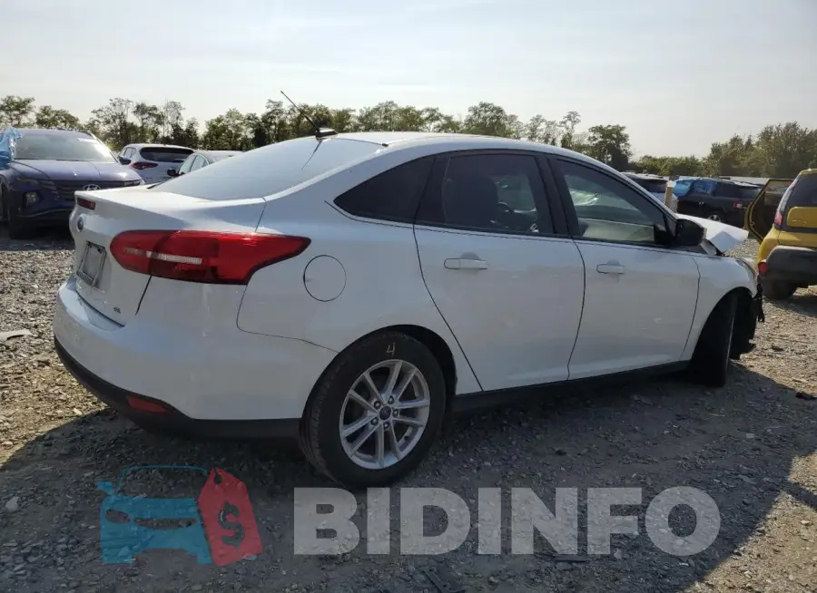 1FADP3F2XHL326718 Photo# 3