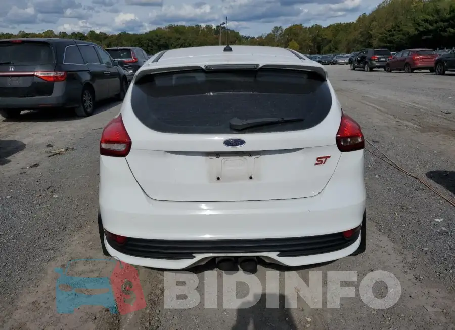 1FADP3L98HL320403 Photo# 6