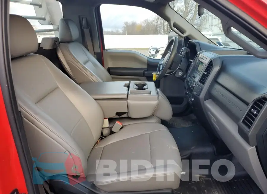 1FDRF3HT4KEF76214 Photo# 10