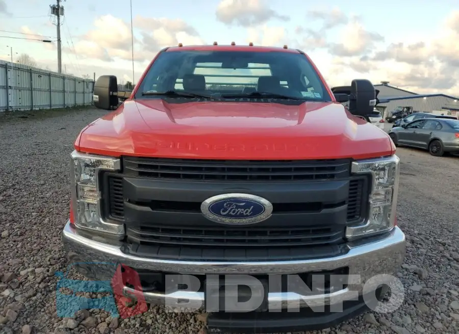 1FDRF3HT4KEF76214 Photo# 5