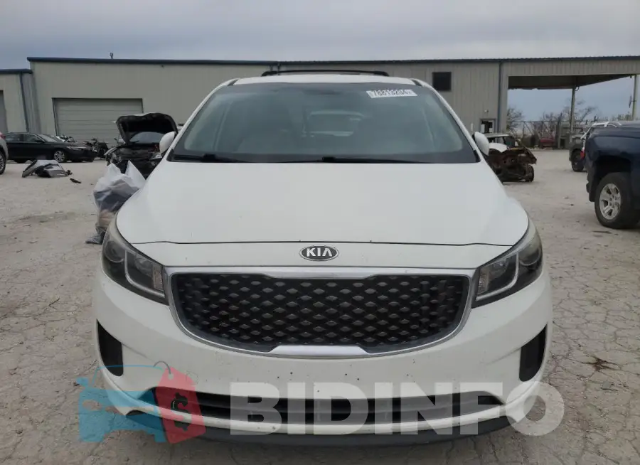 KNDMB5C18F6038109 Photo# 5