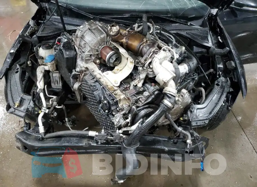 1VWLA7A36KC008419 Photo# 11