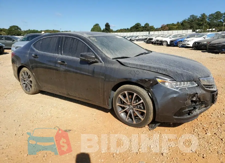 19UUB2F54FA024462 Photo# 4
