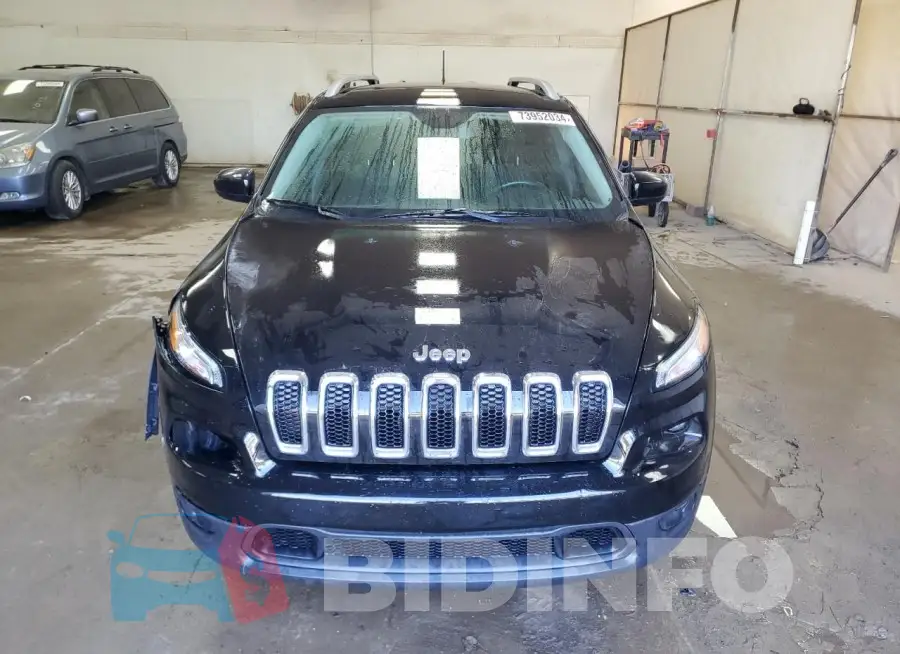 1C4PJMCB3HW513736 Photo# 5