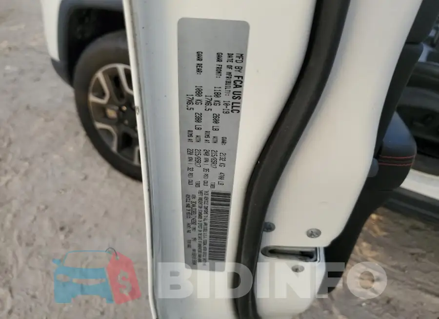 3C4NJDDB2LT142282 Photo# 14