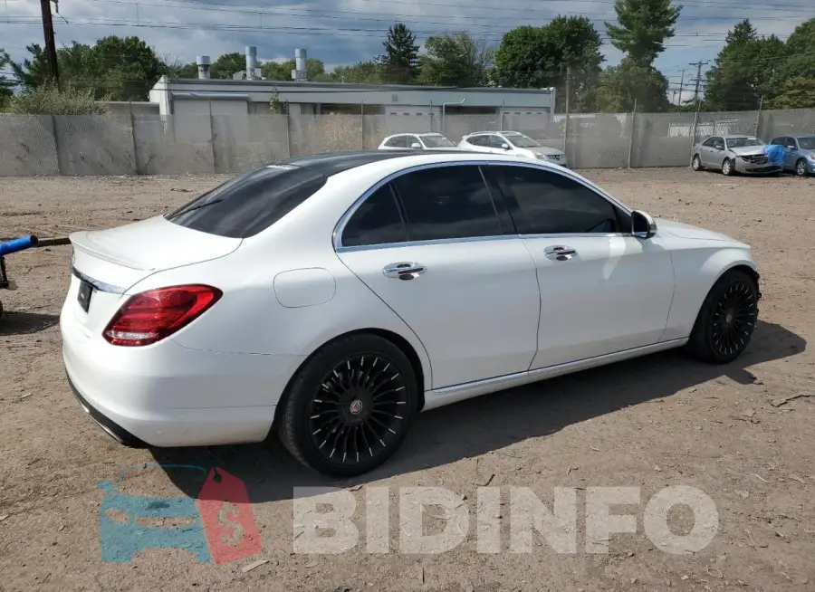 55SWF4JB2GU151187 Photo# 3