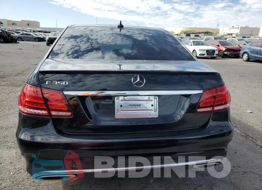 WDDHF5KB5FB150380 Photo# 6