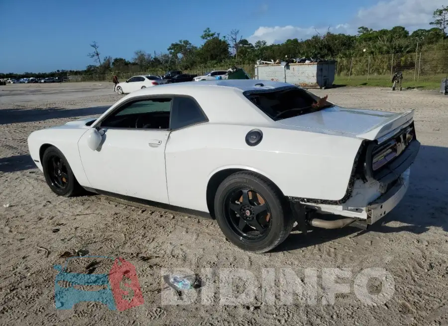 2C3CDZAGXKH752423 Photo# 2