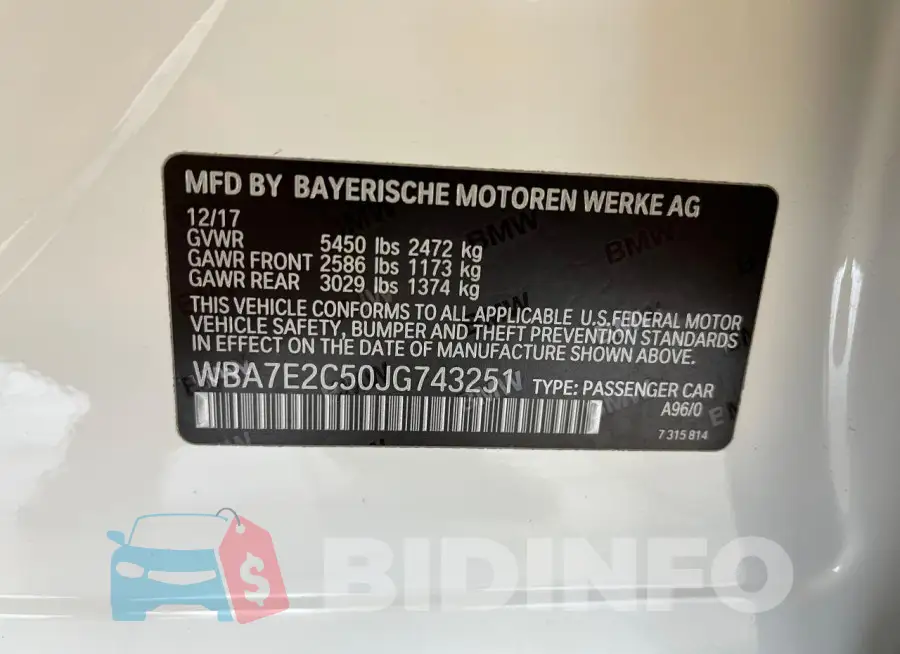 WBA7E2C50JG743251 Photo# 10