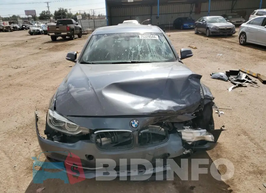 WBA8E3G57GNU02874 Photo# 5