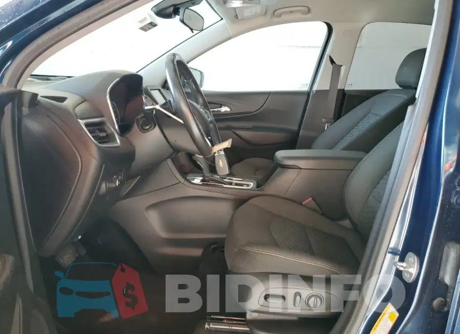 2GNAXTEV5L6137332 Photo# 7