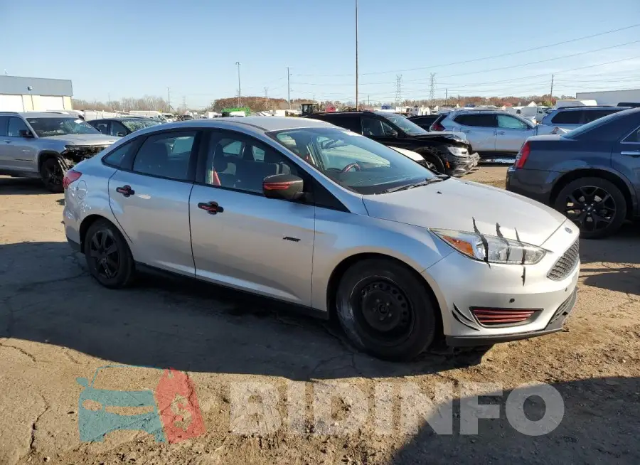 1FADP3E25GL298424 Photo# 4