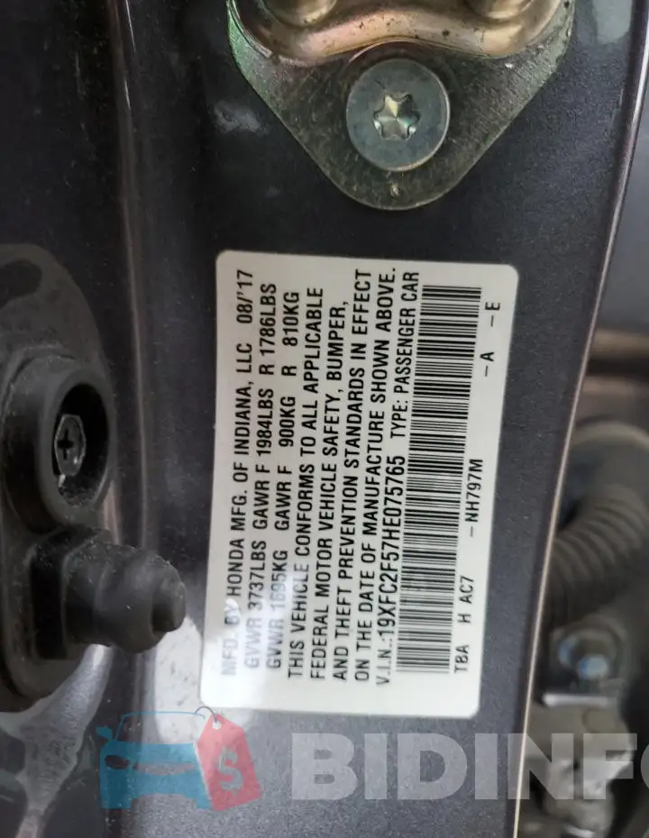 19XFC2F57HE075765 Photo# 12
