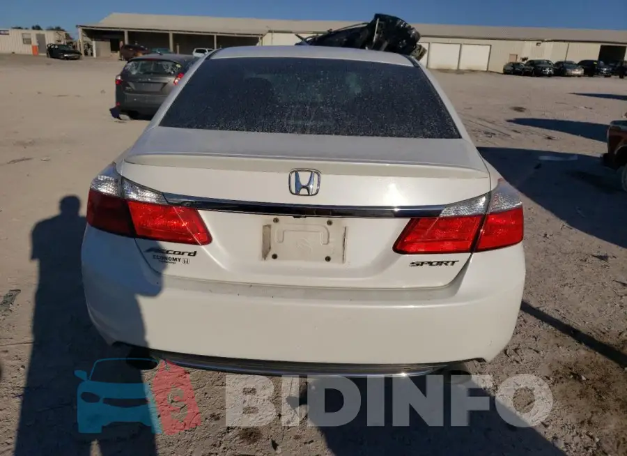 1HGCR2F52FA163562 Photo# 6