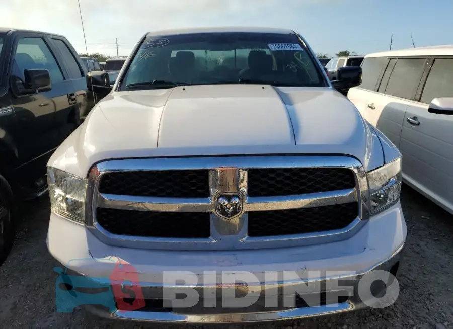 1C6RR6TT5JS141262 Photo# 5