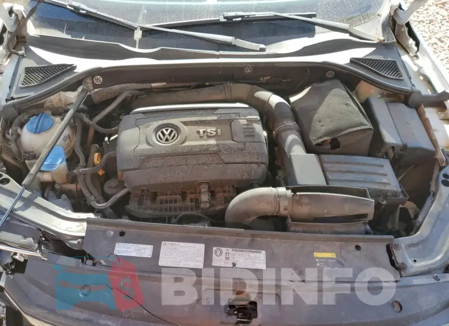 1VWDT7A32HC019750 Photo# 11