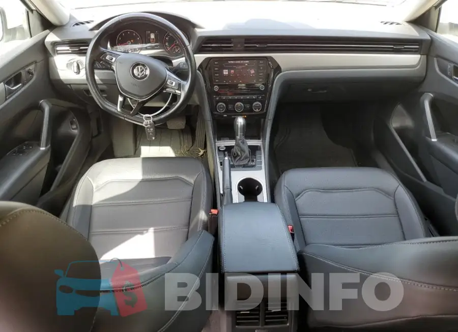 1VWSA7A33LC016488 Photo# 8