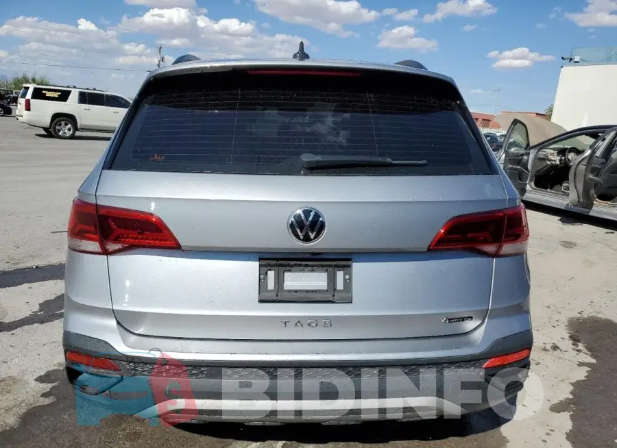 3VVAX7B22NM071858 Photo# 6