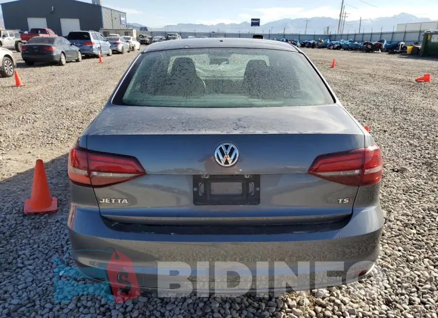 3VW2B7AJ0HM391692 Photo# 6