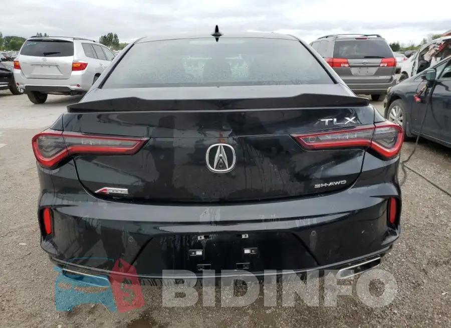 19UUB6F56NA801035 Photo# 6