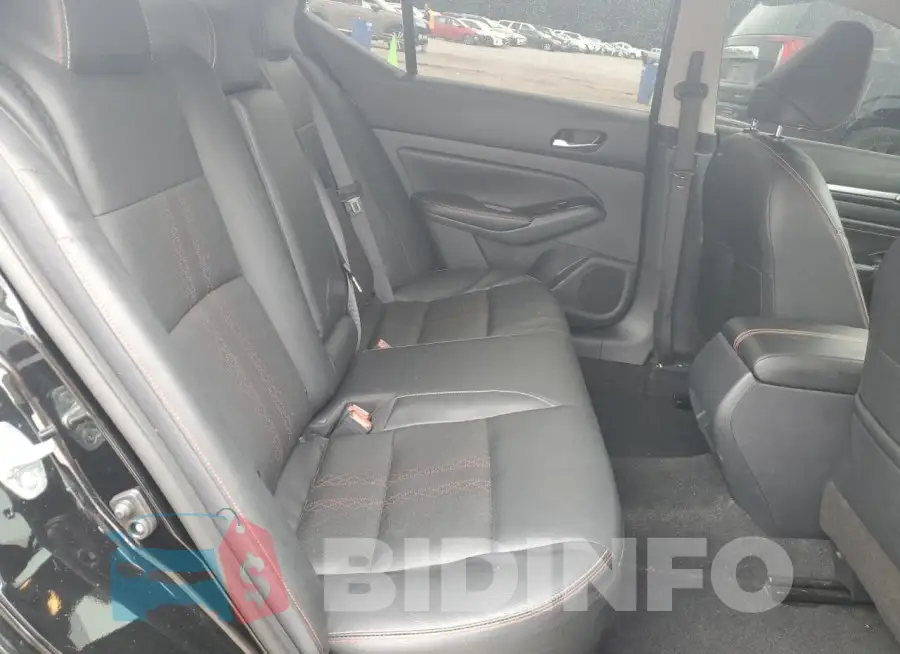 1N4BL4CV1PN300339 Photo# 10