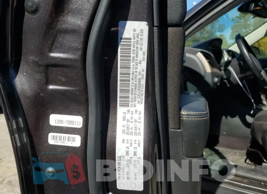 1C4PJLCB3GW228981 Photo# 13