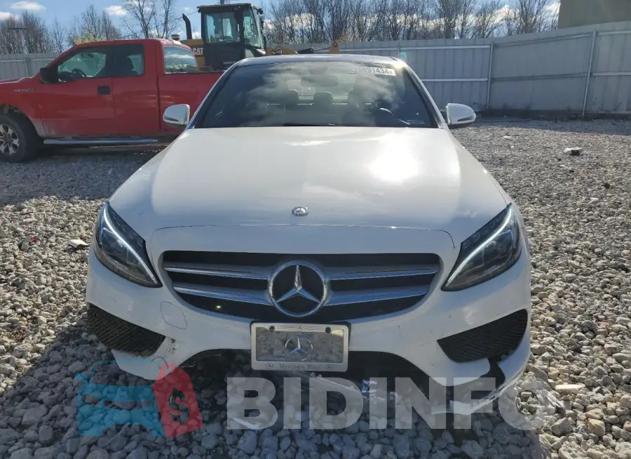 WDDWF4KB6GR124266 Photo# 5
