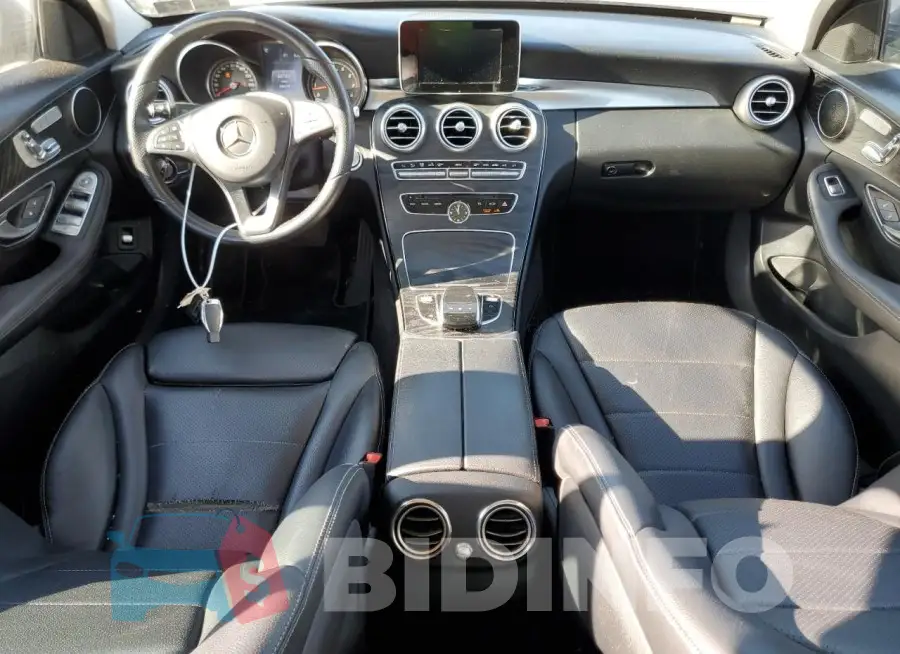 WDDWF4KB7GR178644 Photo# 8