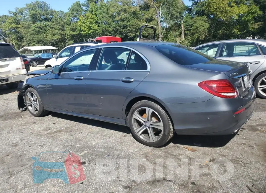 WDDZF4JB6HA110768 Photo# 2