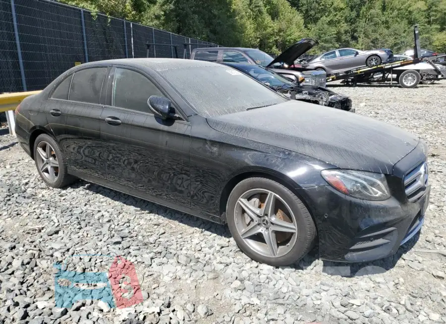 WDDZF4KB8HA235768 Photo# 4