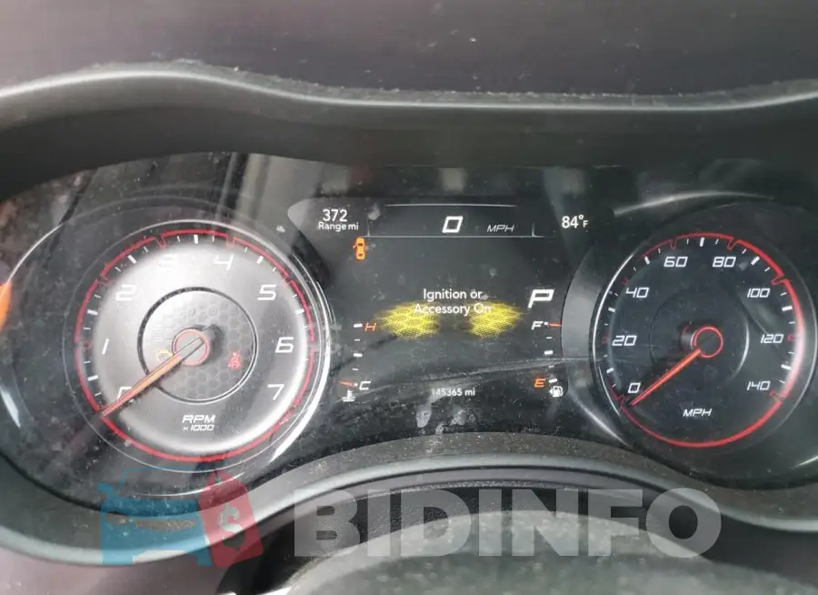 2C3CDXBG7JH185105 Photo# 9