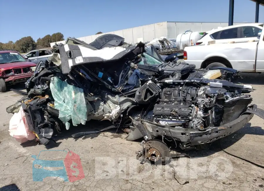 2C3CDXCT4MH565048 Photo# 4