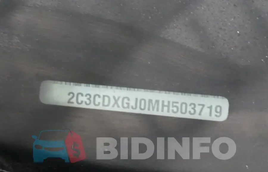 2C3CDXGJ0MH503719 Photo# 10