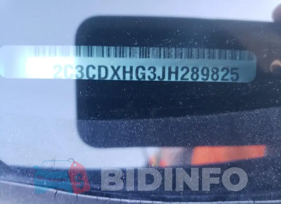 2C3CDXHG3JH289825 Photo# 12
