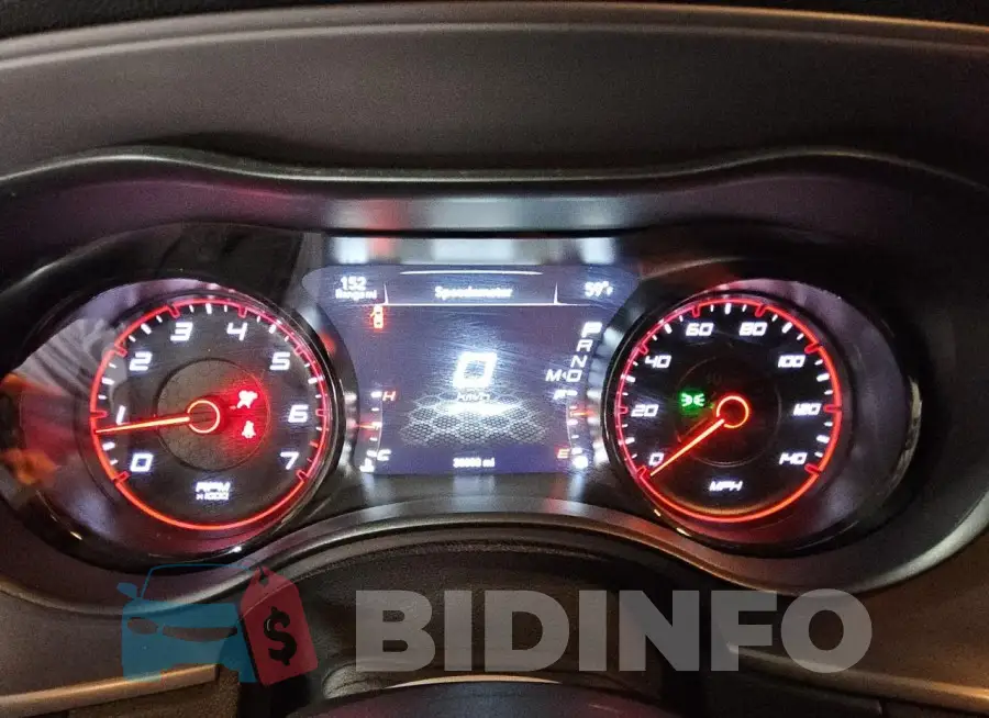 2C3CDXHG4PH611705 Photo# 9