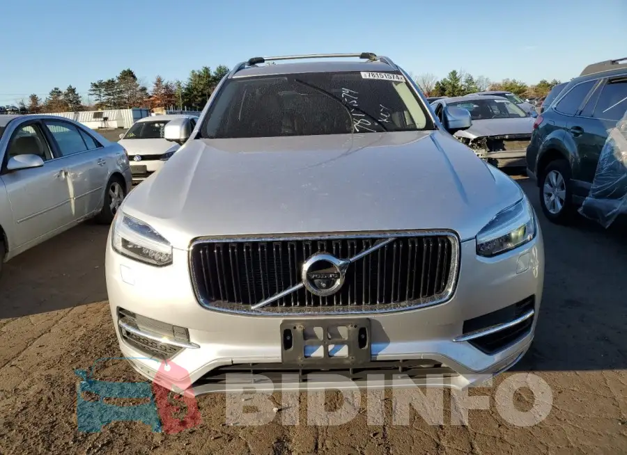 YV4A22PKXG1043330 Photo# 5