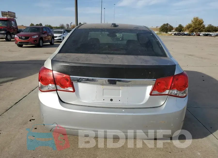 1G1PE5SB3F7131346 Photo# 6