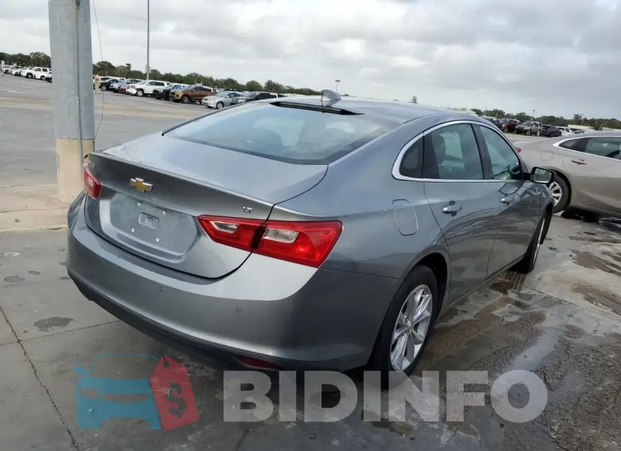 1G1ZD5ST3RF103240 Photo# 3