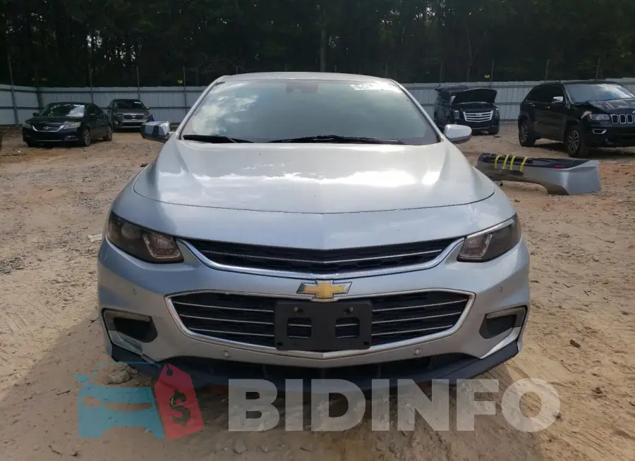 1G1ZD5ST9JF204027 Photo# 5
