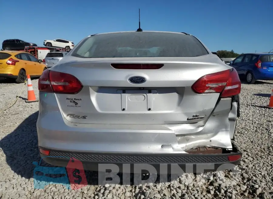1FADP3F20GL329531 Photo# 6