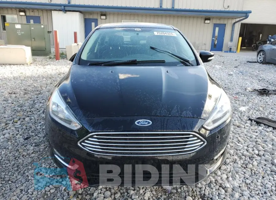 1FADP3N27JL222484 Photo# 5