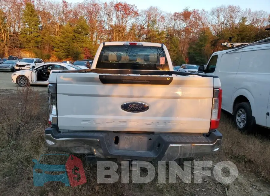 1FT7W2BT8KED84812 Photo# 6