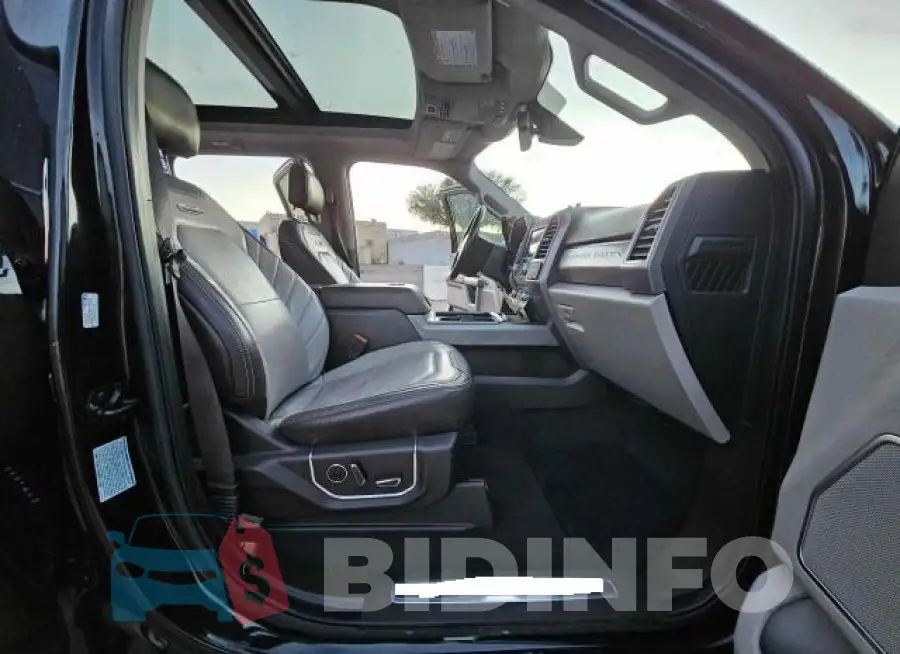 1FT8W4DT3KEF69296 Photo# 5