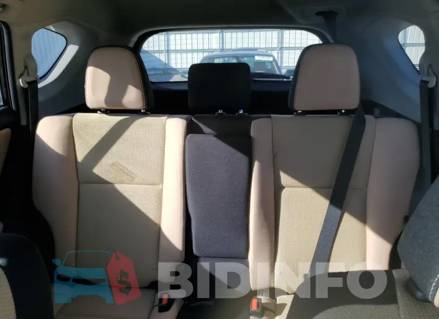 2T3RFREV2JW831396 Photo# 10