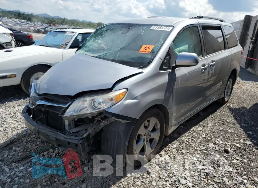 5TDKZ3DC6JS934361 Photo# 1
